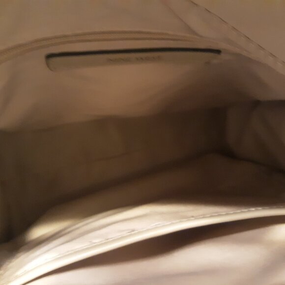 Nine West Purse with Removable Strap - Picture 9 of 9